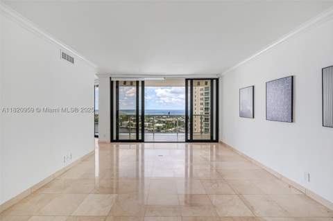 20281 E Country Club Dr 1412, Aventura FL - photo 10 of 51