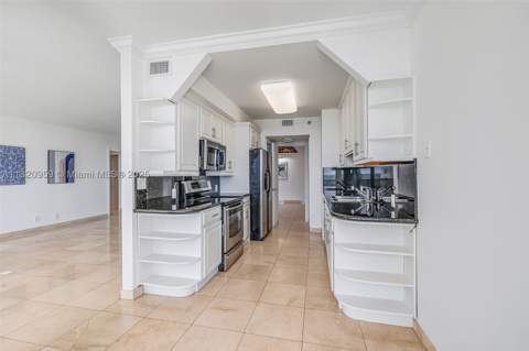 20281 E Country Club Dr 1412, Aventura FL - photo 15 of 51