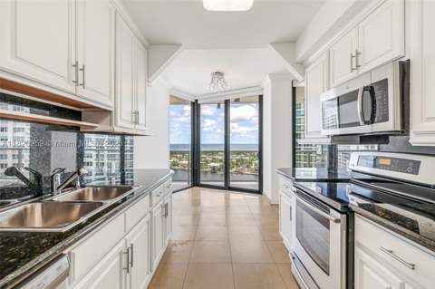 20281 E Country Club Dr 1412, Aventura FL - photo 18 of 51