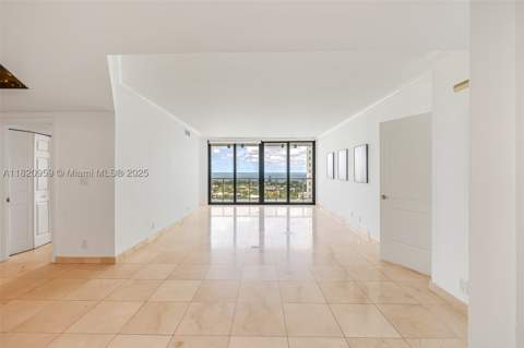 20281 E Country Club Dr 1412, Aventura FL - photo 8 of 51