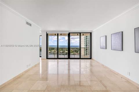 20281 E Country Club Dr 1412, Aventura FL - photo 9 of 51