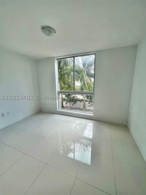 7661 NW 107th Ave 207, Doral FL - photo 13 of 34