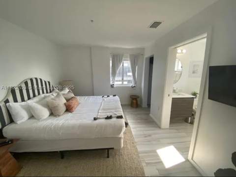 481 NE 29th St 706, Miami FL - photo 21 of 26