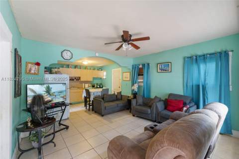 50 NW 34th Ter, Miami FL - photo 18 of 28