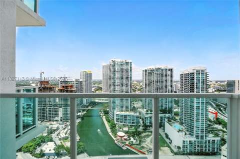 31 SE 5th St 4021, Miami FL - photo 21 of 25