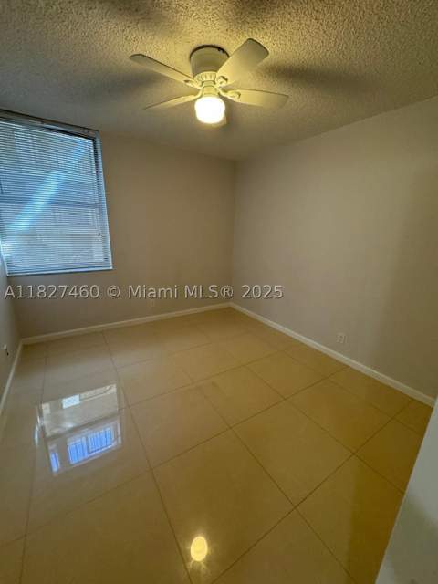 20401 NE 30th Ave 124-8, Aventura FL - photo 22 of 24