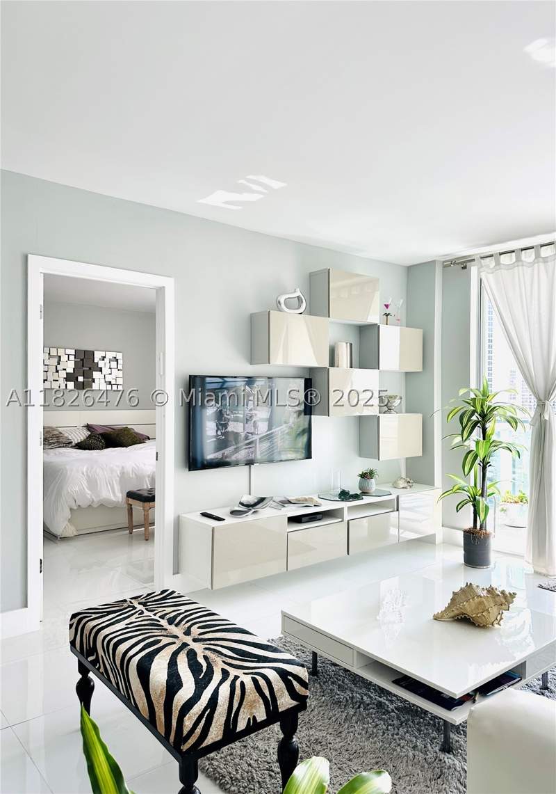 2 bedroom Condominium at 19390 Collins Ave 911, Oceanview Building A Cond, Sunny Isles Beach — photo 4