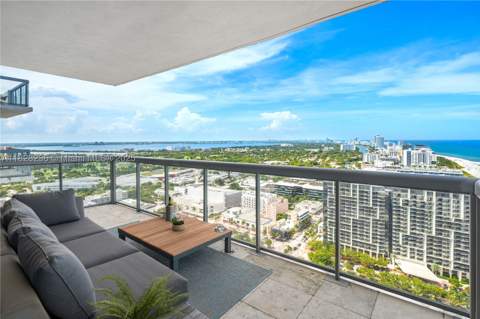 101 20th St 3803, Miami Beach FL - photo 18 of 36