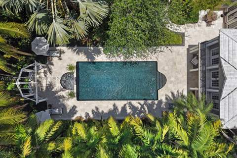 7360 SW 164th St, Palmetto Bay FL - photo 8 of 47