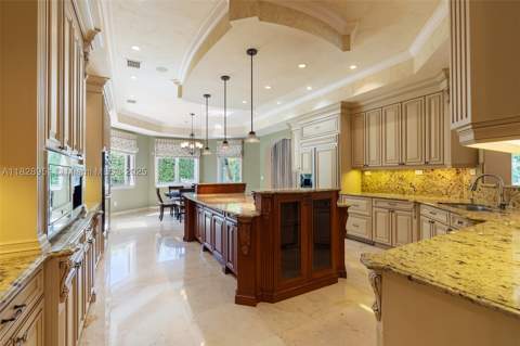 10851 SW 63rd Ave, Pinecrest FL - photo 22 of 63