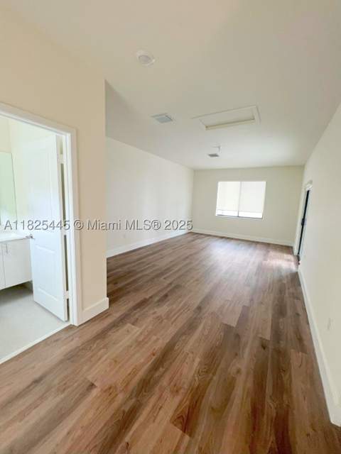 4269 NW 83rd Path, Doral FL - photo 24 of 50
