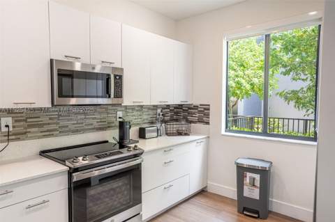 4269 NW 83rd Path, Doral FL - photo 7 of 50