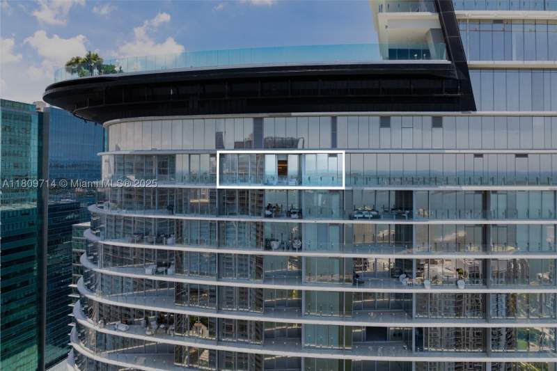 2 bedroom Condominium at 300 Biscayne Blvd Way 5205W, Aston Martin Residences, Miami — photo 3