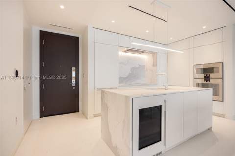 300 Biscayne Blvd Way 5205W, Miami FL - photo 6 of 40