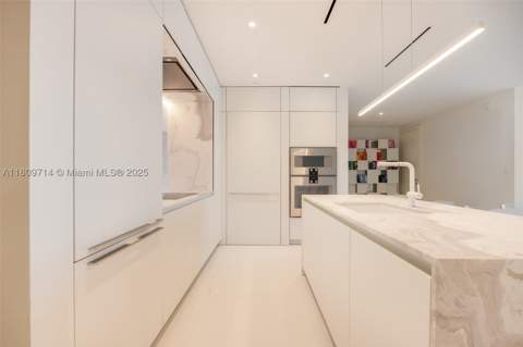 300 Biscayne Blvd Way 5205W, Miami FL - photo 9 of 40