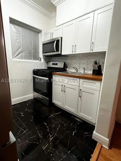 1227 Euclid Ave 6, Miami Beach FL - photo 15 of 24