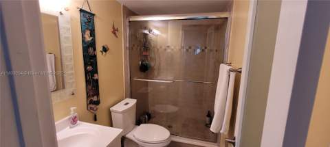 3522 NE 171st St 104, North Miami Beach FL - photo 16 of 31