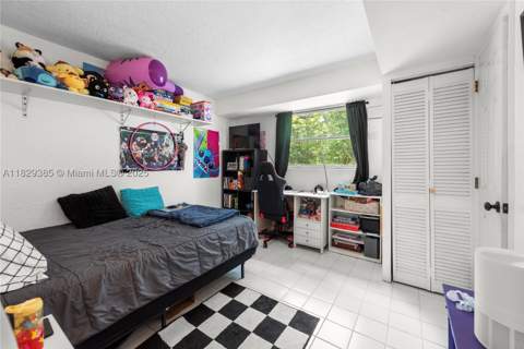 20350 SW 182nd Ave, Miami FL - photo 11 of 27