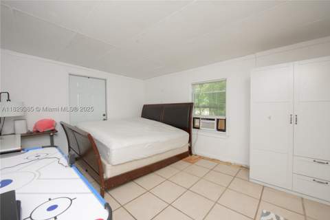 20350 SW 182nd Ave, Miami FL - photo 12 of 27