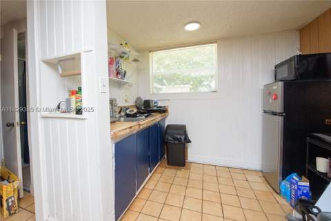 20350 SW 182nd Ave, Miami FL - photo 18 of 27