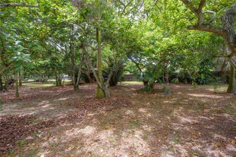 20350 SW 182nd Ave, Miami FL - photo 24 of 27