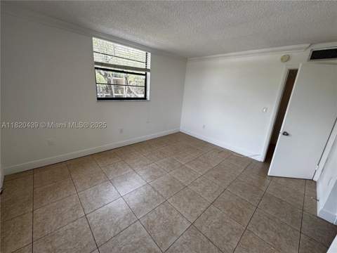 10875 SW 112th Ave 206, Miami FL - photo 9 of 13