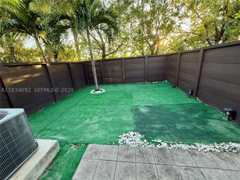 15842 NW 91 Ct 15842, Miami Lakes FL - photo 24 of 32