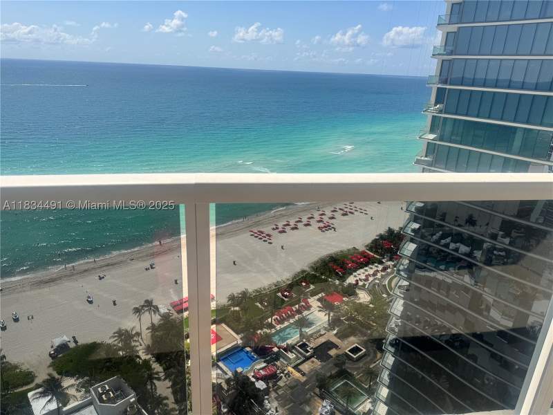 0 bedroom Condominium at 18001 Collins Ave 1810, Trump International Sones, Sunny Isles Beach — photo 3