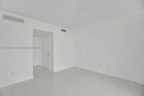 465 Brickell Ave 4505, Miami FL - photo 18 of 40