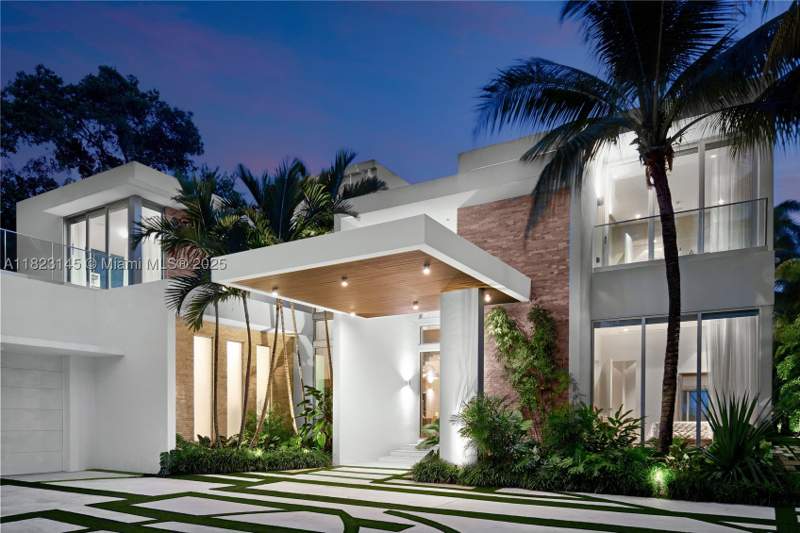 9 bedroom SingleFamilyResidence at 30 Palm Ave, Palm Island, Miami Beach — photo 4