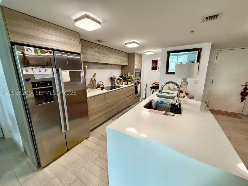 2 bedroom Condominium at 6620 Indian Creek Dr 607, Peloro, Miami — photo 4