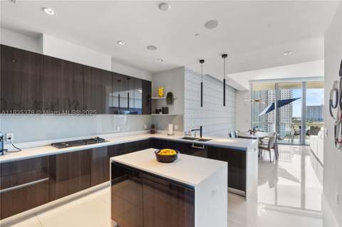 3250 NE 188th St Lph02, Aventura FL - photo 12 of 41