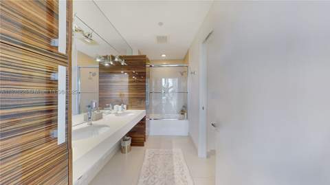 2020 N Bayshore Dr 2801, Miami FL - photo 13 of 36