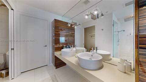 2020 N Bayshore Dr 2801, Miami FL - photo 18 of 36