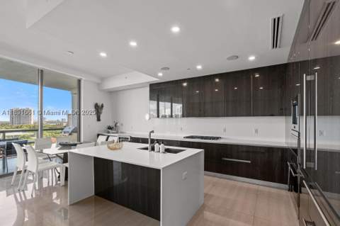 3250 NE 188th St 904, Aventura FL - photo 18 of 44