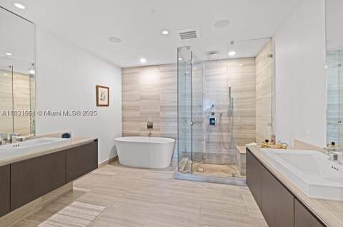3250 NE 188th St 904, Aventura FL - photo 24 of 44