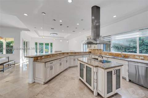13400 SW 83rd Ave, Pinecrest FL - photo 13 of 49