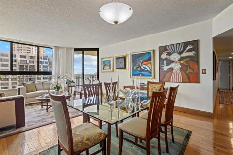 520 Brickell Key Dr A1404, Miami FL - photo 15 of 28