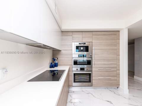 300 Sunny Isles Blvd 5-1605, Sunny Isles Beach FL - photo 14 of 74