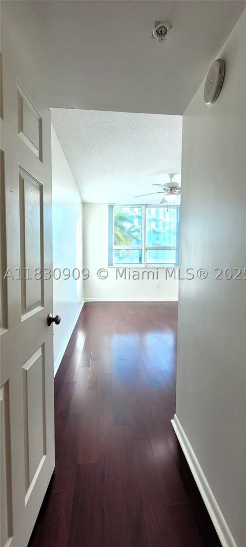 2000 N Bayshore Dr 509, Miami FL - photo 19 of 95