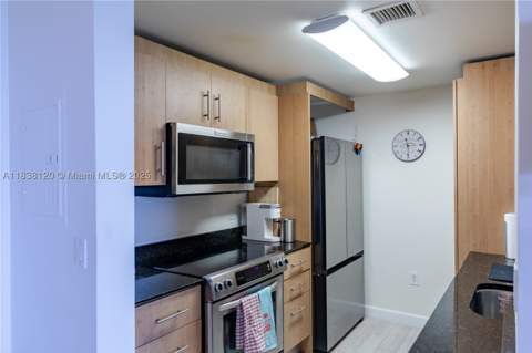 10275 Collins Ave 634, Bal Harbour FL - photo 10 of 36