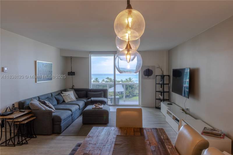 2 bedroom Condominium at 10275 Collins Ave 634, Harbour House, Bal Harbour — photo 4