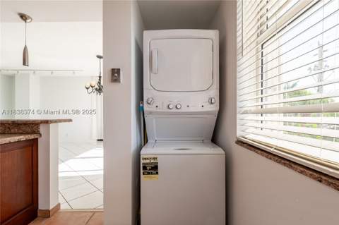 10140 W Bay Harbor Dr 201A, Bay Harbor Islands FL - photo 20 of 34