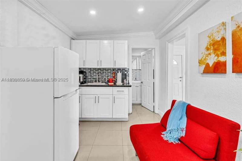 4 bedroom SingleFamilyResidence at 12840 NW 22nd Ave, Golf Estates, Miami — photo 3