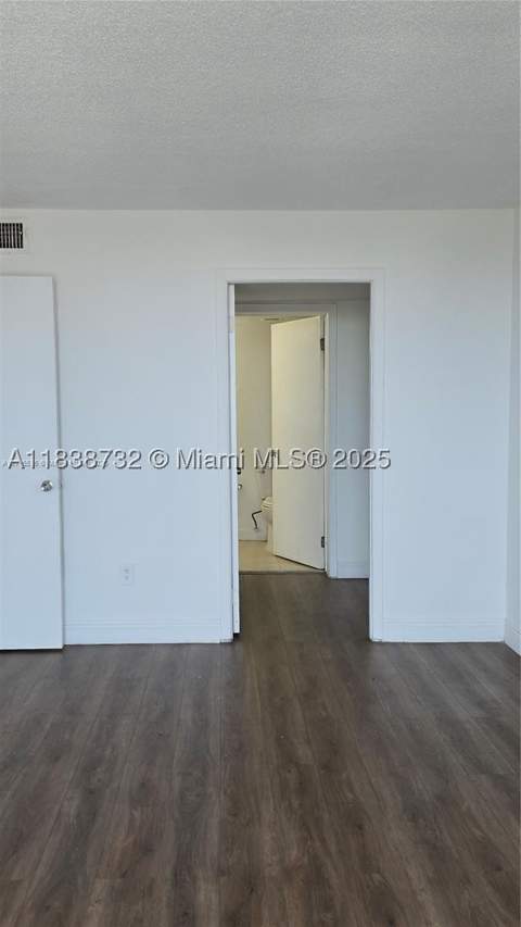 498 NW 165th St Rd D-407, Miami FL - photo 8 of 17