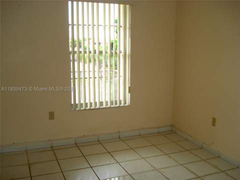 5755 W 20 Ave 206, Hialeah FL - photo 11 of 23