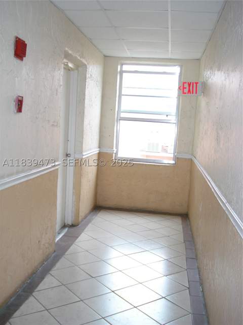 5755 W 20 Ave 206, Hialeah FL - photo 16 of 23