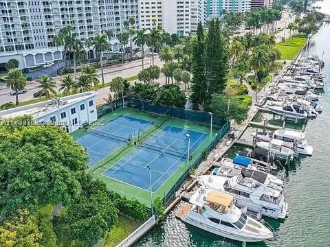 5401 Collins Ave 514, Miami Beach FL - photo 21 of 31