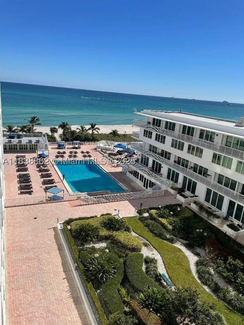 2 bedroom Condominium at 5401 Collins Ave 514, The Carriage House Condo, Miami Beach — photo 5