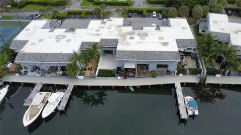 324 Poinciana Dr, Sunny Isles Beach FL - photo 6 of 74